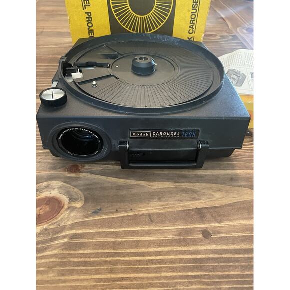 Kodak Carousel 760H Slide Projector w/ Remote, Stack Loader, Box & Manual - Picture 6 of 9